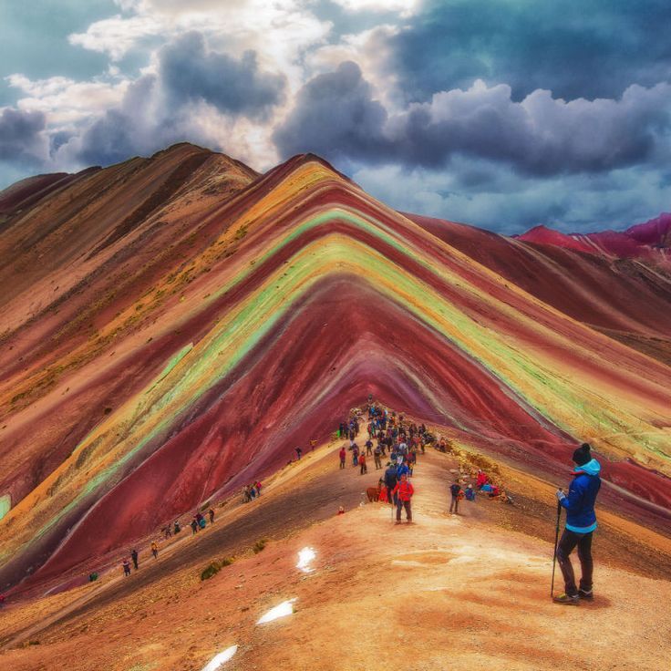 Montana de 7 colores en cuatrimoto  (Incluye desayuno y almuerzo)